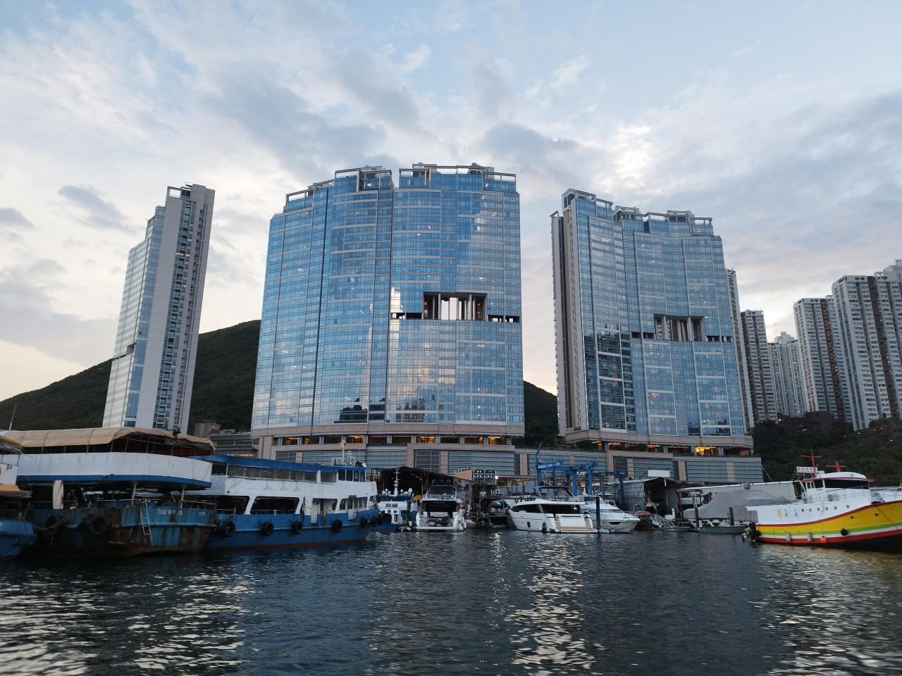 Hong Kong High Density Housing 2